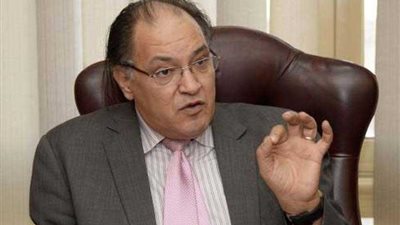 حافظ أبوسعدة يطالب أمير قطر بـ150 مليون دولار كتعويض للشهداء