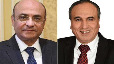 وفد الصحفيين يلتقي 