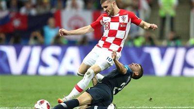 فرنسا تتقدم على كرواتيا في شوط أول مثير