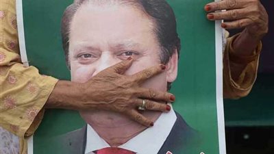 باكستان تفتح تحقيقا جنائيا ضد نواز شريف