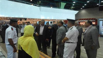 وزير الطيران: نعمل على زيادة الحركة الجوية لمطار الأقصر