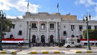 إحالة ٦ موظفين بتعليم مغاغة للمحكمة التأديبية