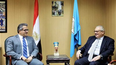 وزير الآثار يستقبل السفير الإيطالي بالقاهرة