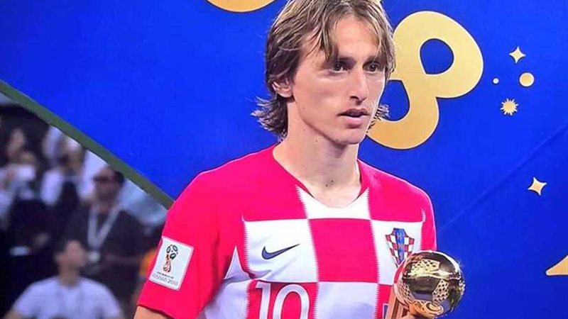 مودريتش أفضل لاعب