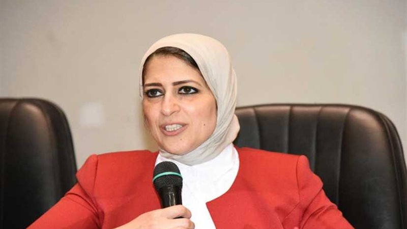 وزيرة الصحة تتوجه