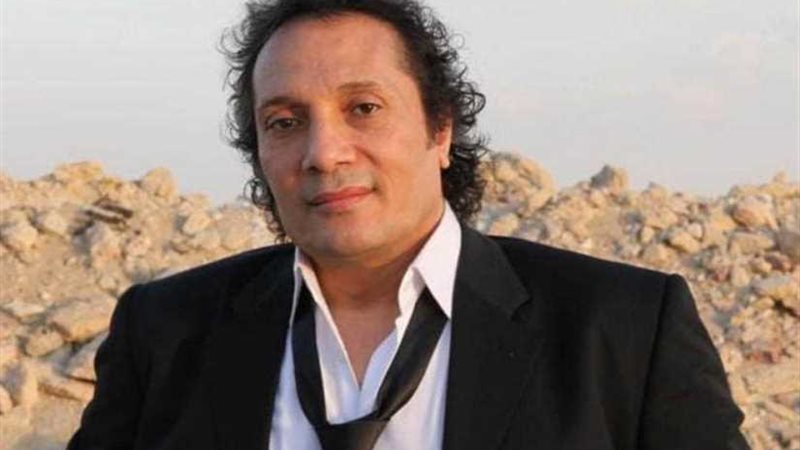 علي الحجار يفتتح