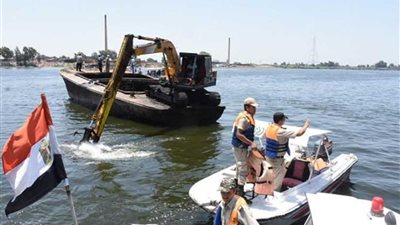 حملة مكبرة لإزالة الأقفاص السمكية من نهر النيل بالمحمودية