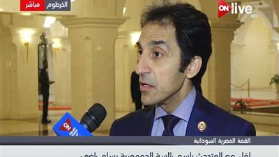 المتحدث الرئاسي: السيسي والبشير اتفقا على تشكيل لجنة لتنفيذ الآليات المشتركة بين البلدين ..(فيديو)