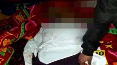 ثلاثة أشقاء يقتلون أمهم العجوز ويغتسلون فى دمائها لتحضير 