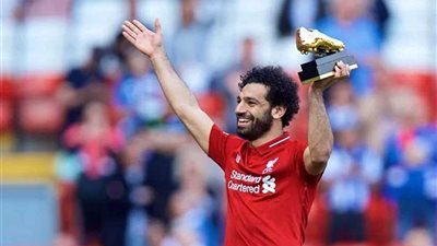 «صلاح» ضمن 9 مرشحين لحصد الكرة الذهبية