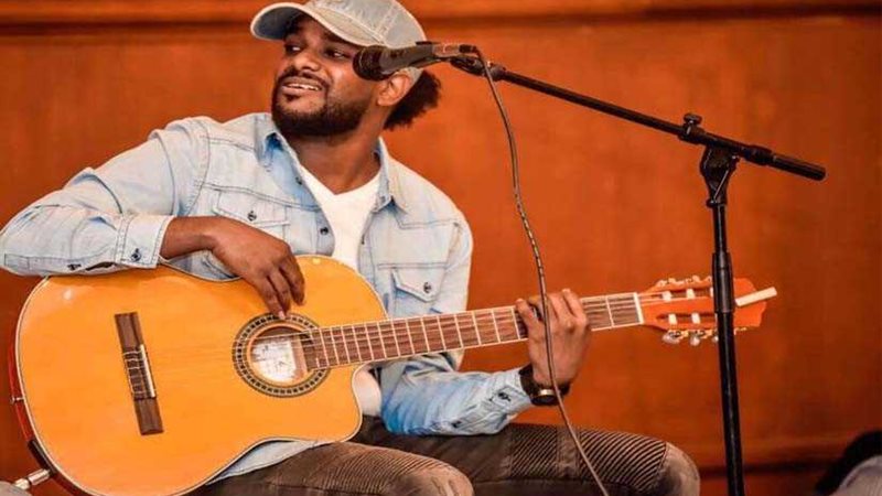 أحمد أمين قبل أول