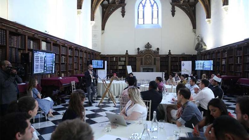 منتدى شباب صناع السلام