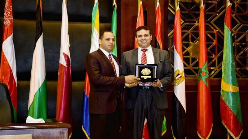 رئيس جامعة دمنهور