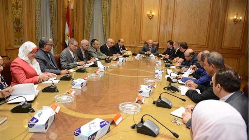 العصار يلتقي وفد