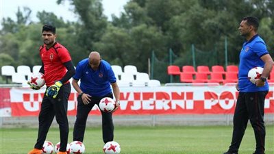تدريبات شاقة لحراس الأهلي استعدادًا لتاونشيب