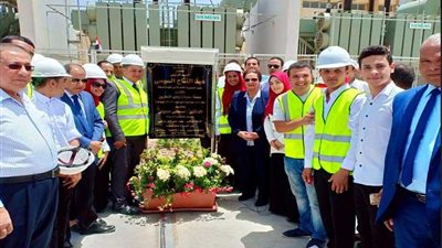 الرئيس السيسي يفتتح محطة توليد كهرباء وادي النطرون