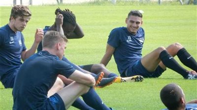 مدافع منتخب الشباب يطير إلى سويسرا لقضاء فترة معايشة مع «إف سي زيورخ»