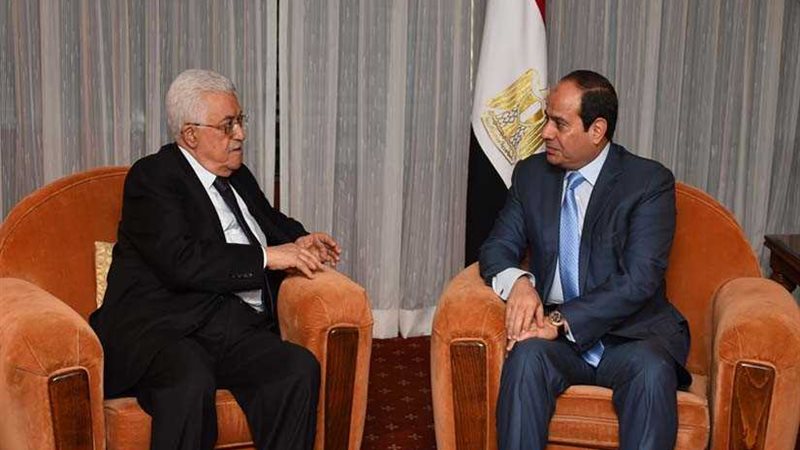 أبومازن يهنئ الرئيس