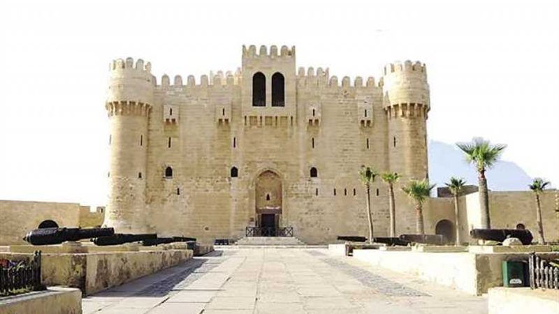 الآثار توقف قطع لسان