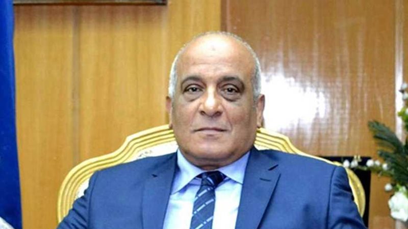 آخرة اللعب.. جزار