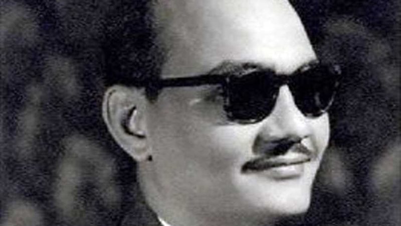 صاحب أشهر شارع في