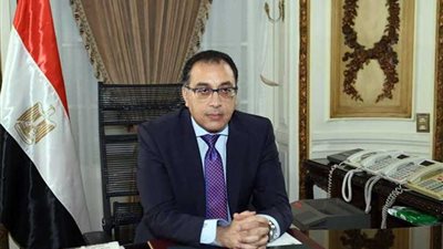 رئيس الوزراء: الحكومة تدعم الاستثمارات المختلفة في القطاع الطبي