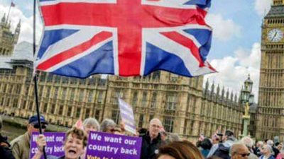 استطلاع رأي.. زيادة عدد مؤيدي إجراء استفتاء جديد على عضوية بريطانيا في أوروبا