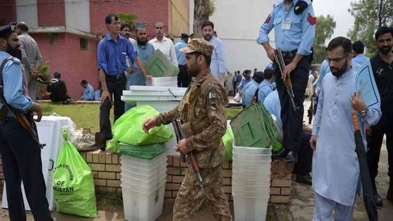 بدء التصويت في الانتخابات