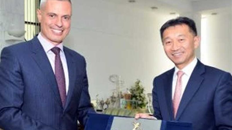 تحالف ستار يحتفظ