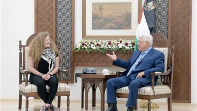 الرئيس الفلسطينى يستقبل عهد التميمى