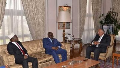 وزير الخارجية يؤكد دعم مصر لبوروندي خلال استقباله رئيس الجمعية الوطنية