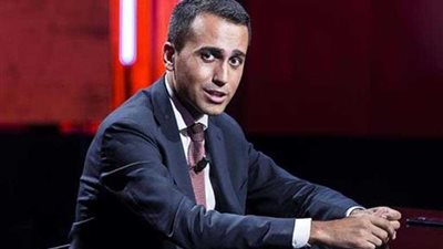 نائب رئيس الوزراء الإيطالي: لن نجري استفتاء على بقاء عمل إيطاليا بـ