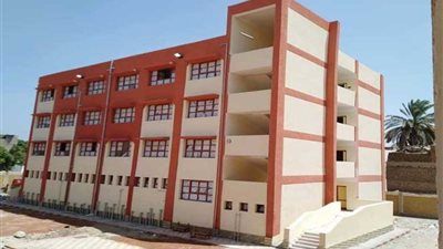 إنشاء وإحلال 35 مدرسة بأسيوط بتكلفة تبلغ 221 مليون جنيه.. (صور)