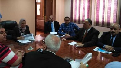 قائمة سوداء لرؤساء أحياء القاهرة الذين لا يتفاعلون مع شكاوى المواطنين