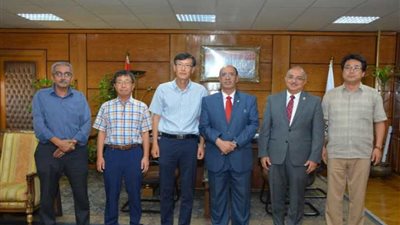 وفد جامعة كوريا تك يلتقي جعيص في ختام مسيرته.. صور