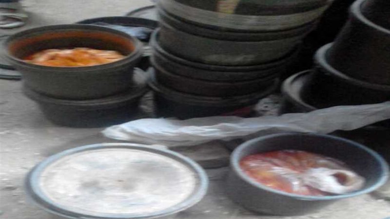 ضبط مصنع مخللات بدون