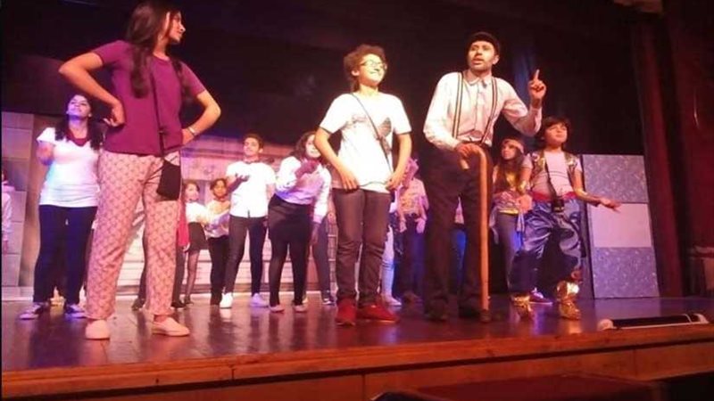 عرض صائد العفاريت