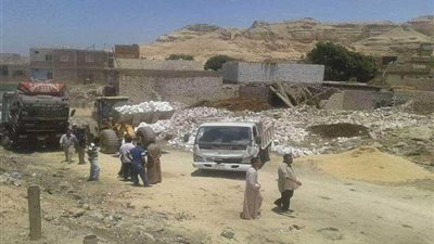 إزالة 32 حالة تعدٍ على الأرض الزراعية وأملاك الدولة بمركزين بالمنيا