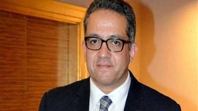 وزير الآثار يتابع مشروع تطوير مركز زوار معبد الملك سيتي الأول