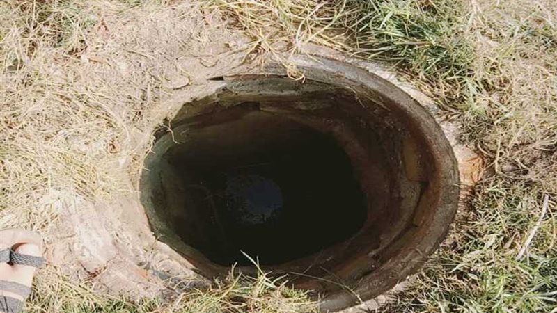 مصرع طفل إثر سقوطه