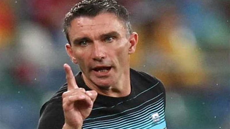 الأهلي يعلن قائمة