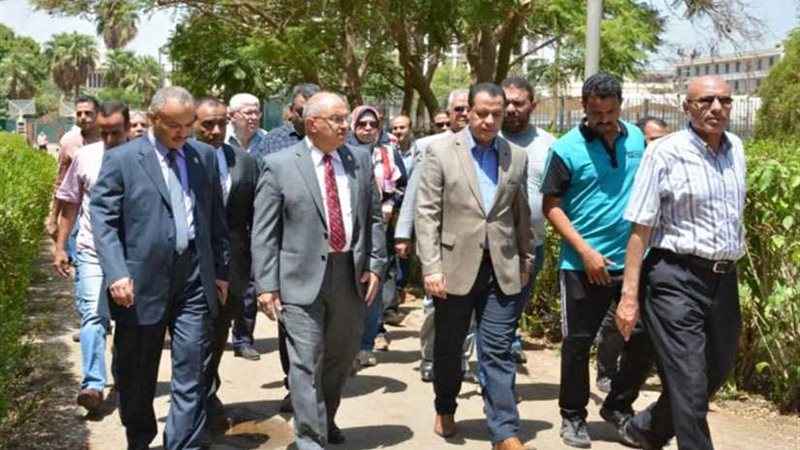 الجمال في جولة تفقدية