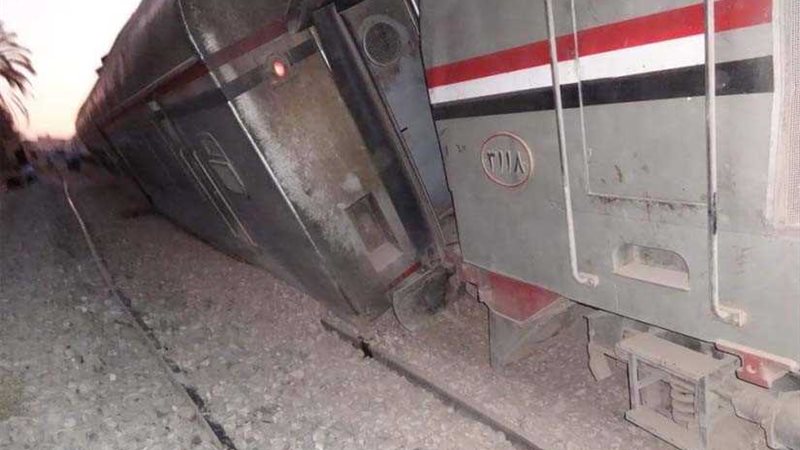 بدء رفع آثار القطار