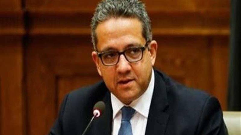 وزير الآثار يتفقد