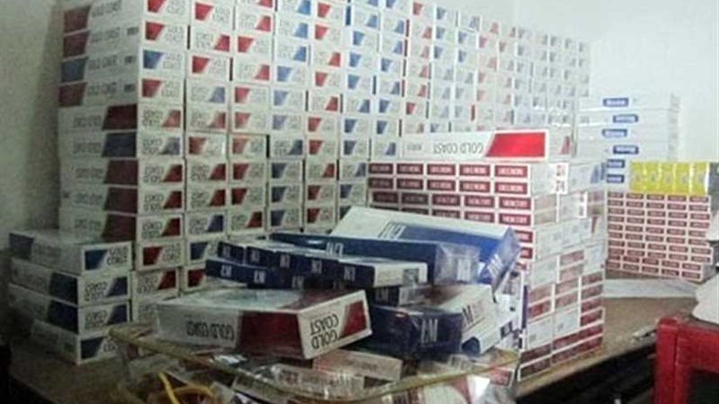 ضبط ٢٤ ألف عبوة سجائر