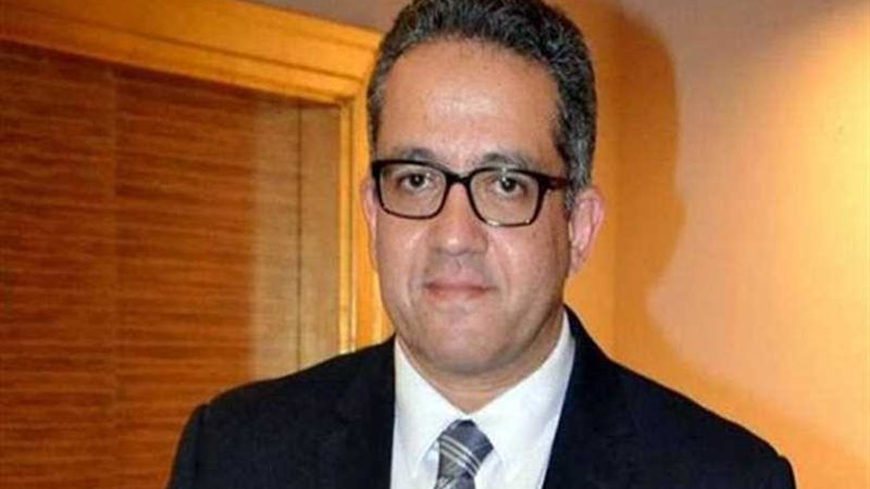 وزير الآثار يتابع