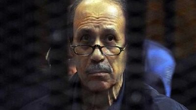 إعادة محاكمة العادلي وآخرين بالاستيلاء على أموال الداخلية.. غدا