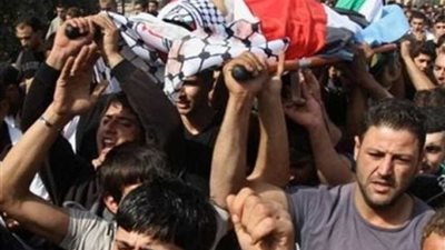 استشهاد شاب فلسطيني متأثرا بجروح أصيب بها في مسيرات العودة بقطاع غزة