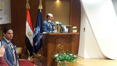 مميش: حققنا عائدًا إضافيًا 1.7 مليار دولار و8081 سفينة جديدة