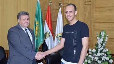 القاضي: مركز الابتكار وريادة الأعمال بجامعة بنها يمول جهاز الصور ثلاثية الأبعاد